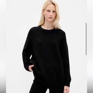 Women’s NWT Gap Cashsoft Black Oversized Boyfriend Sweater Size Medium
